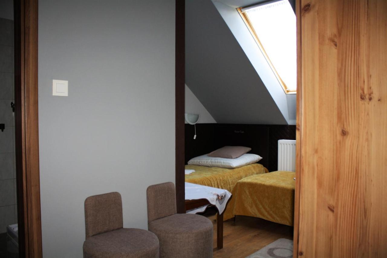 Rembrandt Vendeghaz Hotell Kisbér Exteriör bild